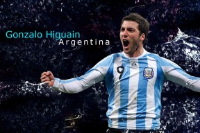 爱游戏娱乐平台-梅西在国家队再度发光，助阵世界杯预选赛