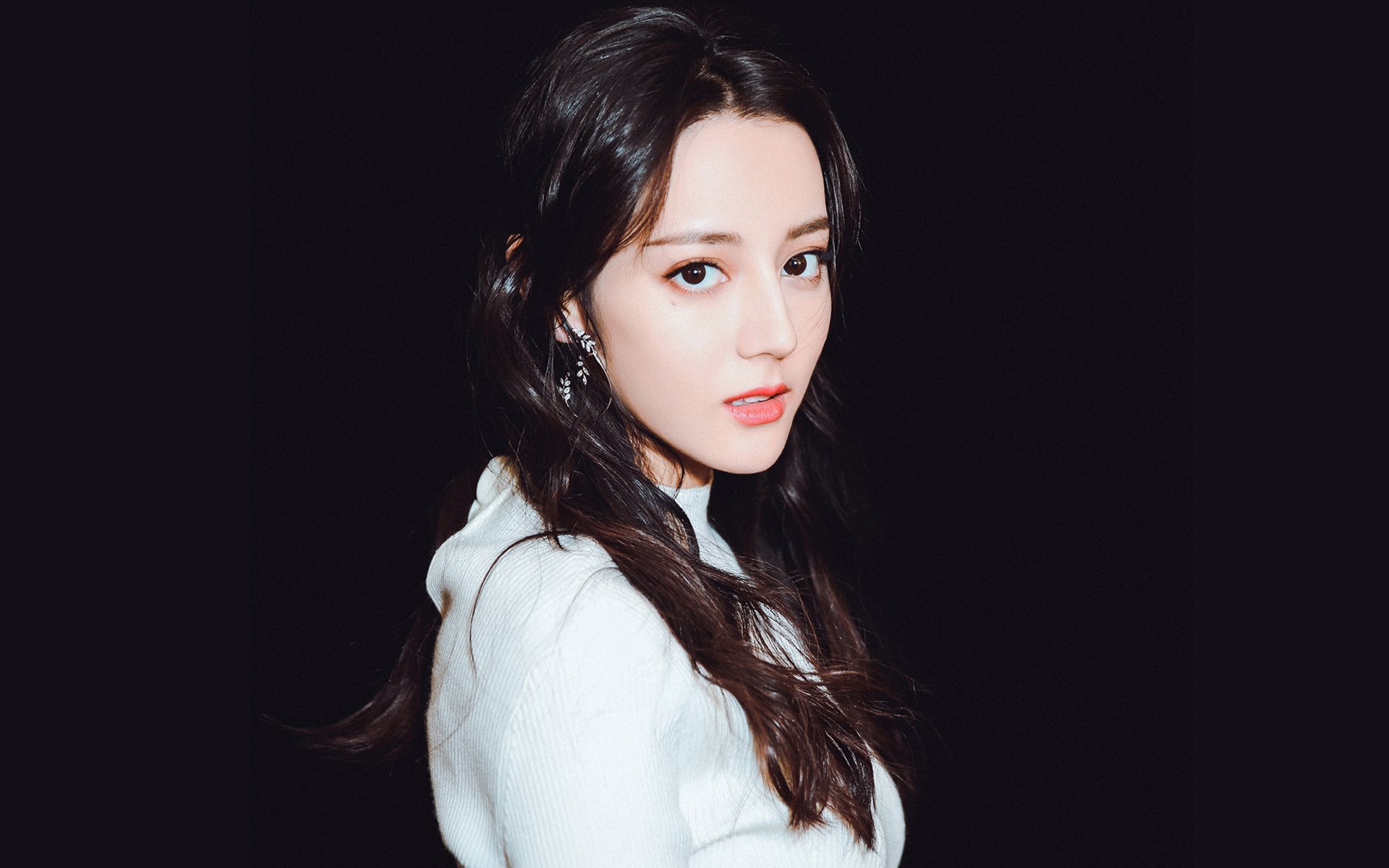 五大联赛球迷观赛习惯如何催动直播互动创新,球赛观众喊的啥