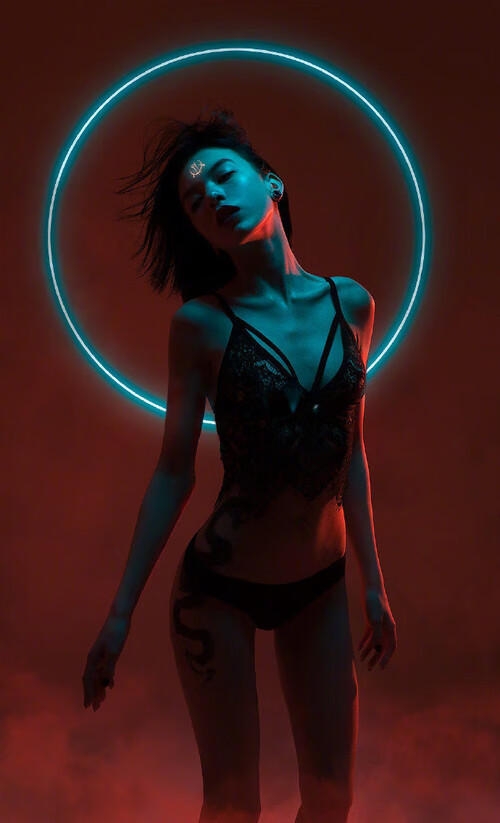 基:全黑队后防线的“防守核心”,他是球队的守护神