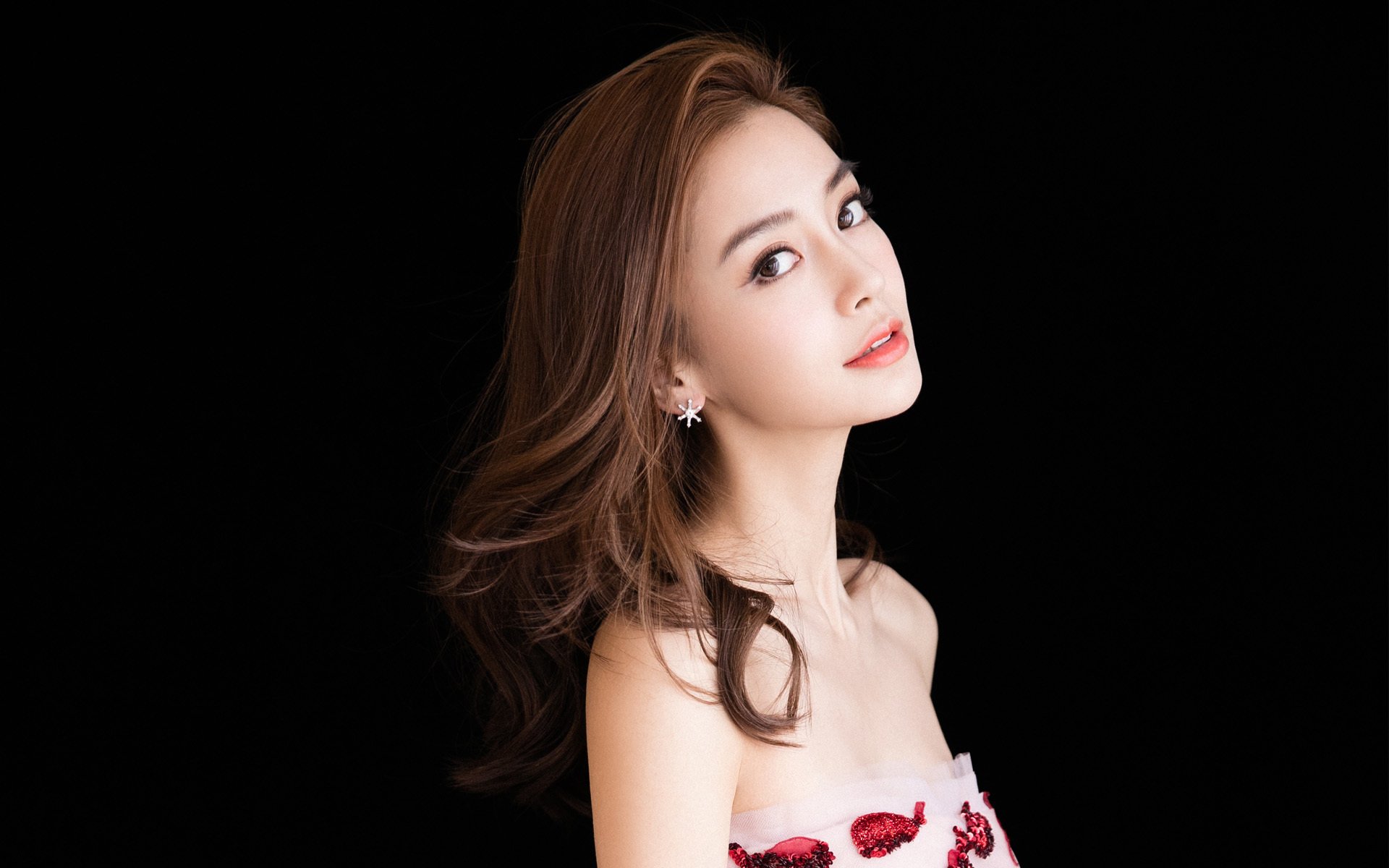 女子国家队组织全阵型轮换演练提升人员适应力,国家队女性