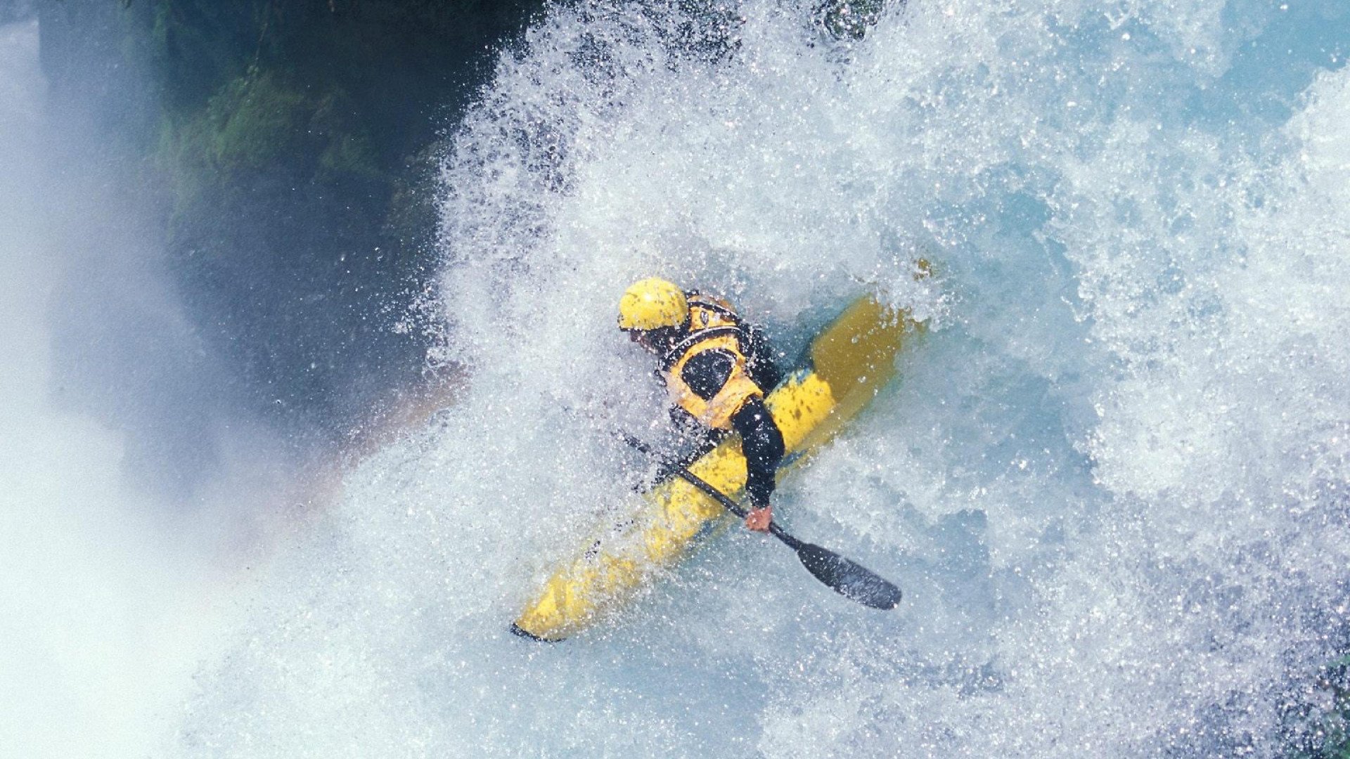 世界消防员搏击赛 高层负重登楼+搬运伤员 项目致敬“逆行者”